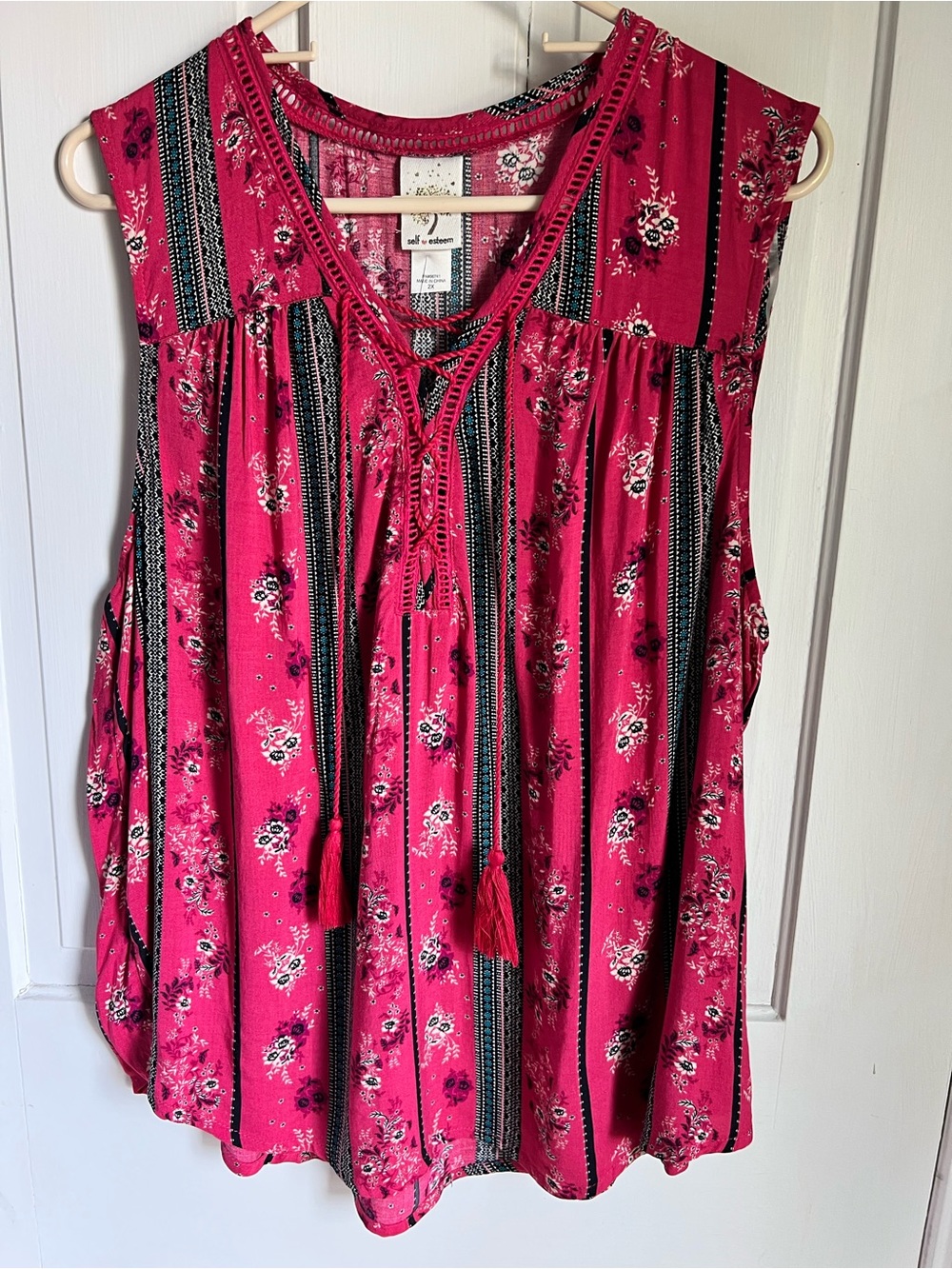 Self Esteem Women’s Fuchsia Floral Tie-Front Sleeveless Tank size 2XL
